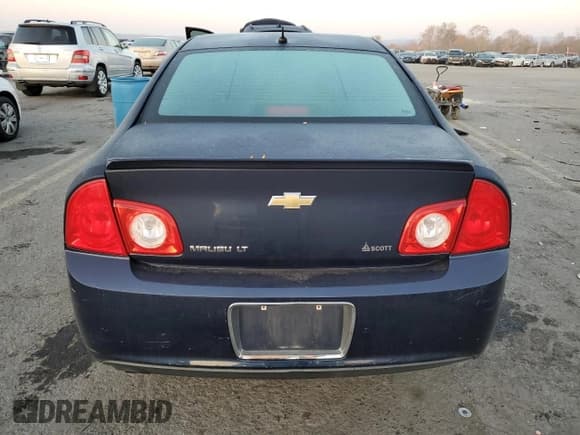 ✅ 2011 Chevrolet Malibu 1LT • VIN: 1G1ZC5E1XBF397027 • Lot: 79111664. Listed on Copart with 117,193 mi. Free auction sales archive from the USA and detailed vehicle history report at DreamBid. Image 6.