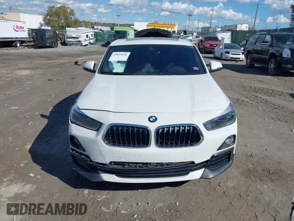 ✅ 2020 BMW X2 xDrive28i • VIN: WBXYJ1C0XL5P15573 • Lot: 43499246. Wystawiony na IAAI z przebiegiem 58 691 mil. Bezpłatny archiwum sprzedaży aukcyjnych z USA i szczegółowy raport historii pojazdu na DreamBid. Zdjęcie 12.