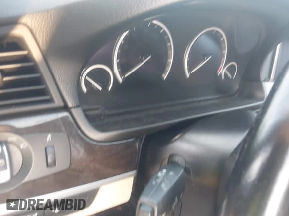 ✅ 2015 BMW 5 Series 528i xDrive • VIN: WBA5A7C50FD621210 • Lot: 43284350. Listed on IAAI with Not provided. Free auction sales archive from the USA and detailed vehicle history report at DreamBid. Image 14.