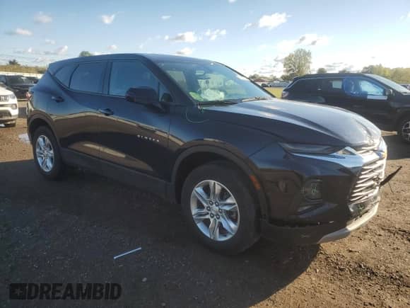 2021 Chevrolet Blazer LT with VIN 3GNKBBRAXMS529732, listed as a Copart auction lot 85881755 with 53,662 mi miles and Salvage title. Bid and sale history available at DreamBid. Image 4.