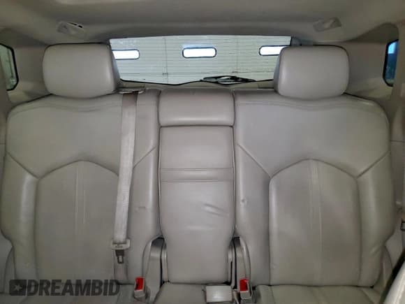 ✅ 2012 Cadillac SRX Premium Collection • VIN: 3GYFNCE39CS561384 • Lot: 96707565. Wystawiony na Copart z przebiegiem 180 316 mil. Bezpłatny archiwum sprzedaży aukcyjnych z USA i szczegółowy raport historii pojazdu na DreamBid. Zdjęcie 10.