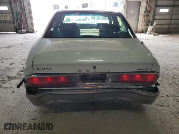 ✅ 1995 Buick Park Avenue Ultra • VIN: 1G4CU5211SH661573 • Lot: 66585644. Wystawiony na Copart z przebiegiem 177 755 mil. Bezpłatny archiwum sprzedaży aukcyjnych z USA i szczegółowy raport historii pojazdu na DreamBid. Zdjęcie 6.