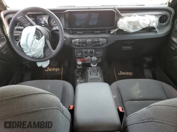 ✅ 2025 Jeep Wrangler Rubicon • VIN: 1C4PJXFG0SW610506 • Lot: 61689675. Listed on Copart with 62 mi. Free auction sales archive from the USA and detailed vehicle history report at DreamBid. Image 8.