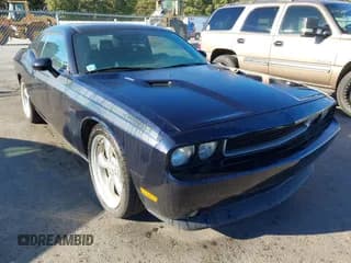 ✅ 2012 Dodge Challenger R/T Plus • VIN: 2C3CDYBT3CH149840 • Lot: 43497515. Wystawiony na IAAI z przebiegiem 268 552 mil. Bezpłatny archiwum sprzedaży aukcyjnych z USA i szczegółowy raport historii pojazdu na DreamBid. Zdjęcie 1.