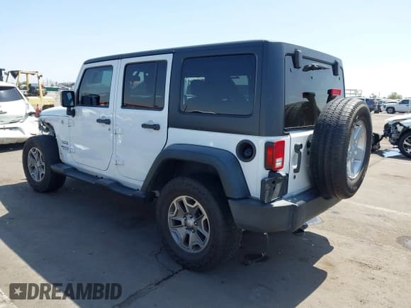 ✅ 2016 Jeep Wrangler Unlimited Sport • VIN: 1C4BJWDG4GL288615 • Лот: 42520924. Опубликован ранее на IAAI с пробегом 113 594 миль. Бесплатный доступ к архиву аукционных продаж из США и подробный отчёт об истории автомобиля на DreamBid. Изображение 3.