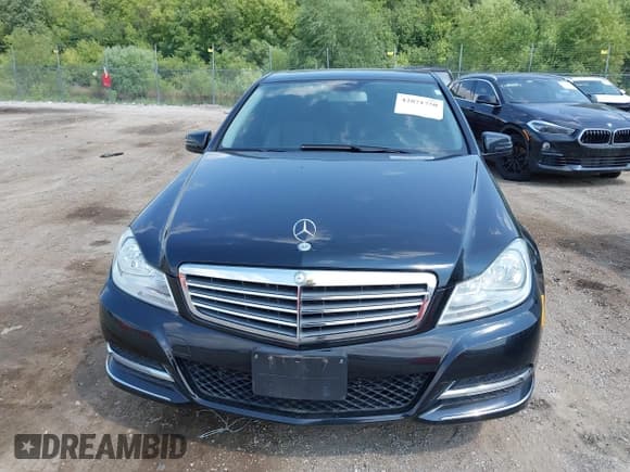 ✅ 2012 Mercedes-Benz C 300 Sport • VIN: WDDGF8BB4CA627685 • Lot: 42871750. Listed on IAAI with 128,580 mi. Free auction sales archive from the USA and detailed vehicle history report at DreamBid. Image 12.