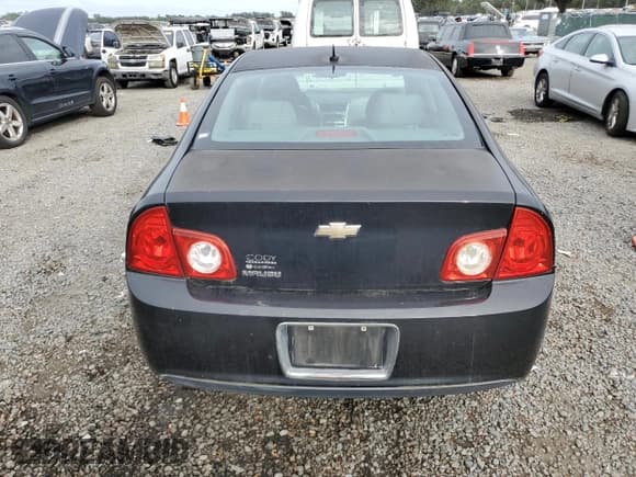 ✅ 2010 Chevrolet Malibu 1LS • VIN: 1G1ZB5EBXAF313816 • Lot: 79954384. Listed on Copart with 55,447 mi. Free auction sales archive from the USA and detailed vehicle history report at DreamBid. Image 6.