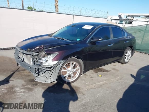 ✅ 2012 Nissan Maxima SV • VIN: 1N4AA5AP6CC806864 • Lot: 43411216. Wystawiony na IAAI z przebiegiem 144 406 mil. Bezpłatny archiwum sprzedaży aukcyjnych z USA i szczegółowy raport historii pojazdu na DreamBid. Zdjęcie 2.