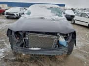 ✅ 2017 GMC Acadia SLT • VIN: 1GKKNMLS7HZ323200 • Lot: 95889005. Wystawiony na Copart z przebiegiem 70 163 mil. Bezpłatny archiwum sprzedaży aukcyjnych z USA i szczegółowy raport historii pojazdu na DreamBid. Zdjęcie 5.