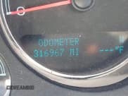 ✅ 2009 GMC Yukon SLT 4SB • VIN: 1GKFK33089R168984 • Lot: 41863772. Listed on IAAI with 316,967 mi. Free auction sales archive from the USA and detailed vehicle history report at DreamBid. Image 15.