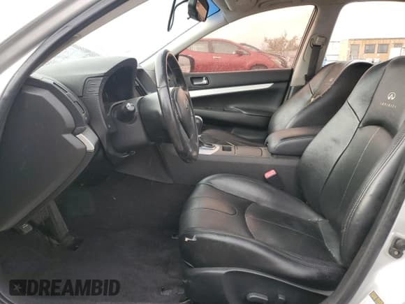 ✅ 2009 Infiniti G37 Journey • VIN: JNKCV61E09M306163 • Лот: 93055175. Опубликован ранее на Copart с пробегом 125 554 миль. Бесплатный доступ к архиву аукционных продаж из США и подробный отчёт об истории автомобиля на DreamBid. Изображение 7.