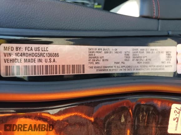 ✅ 2024 Dodge Durango GT Plus • VIN: 1C4RDHDG5RC136086 • Lot: 62294475. Wystawiony na Copart z przebiegiem 27 427 mil. Bezpłatny archiwum sprzedaży aukcyjnych z USA i szczegółowy raport historii pojazdu na DreamBid. Zdjęcie 14.