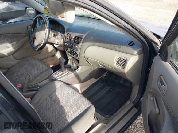 ✅ 2002 Nissan Sentra GXE • VIN: 3N1CB51D22L611694 • Lot: 43682753. Wystawiony na IAAI z przebiegiem 253 184 mil. Bezpłatny archiwum sprzedaży aukcyjnych z USA i szczegółowy raport historii pojazdu na DreamBid. Zdjęcie 5.