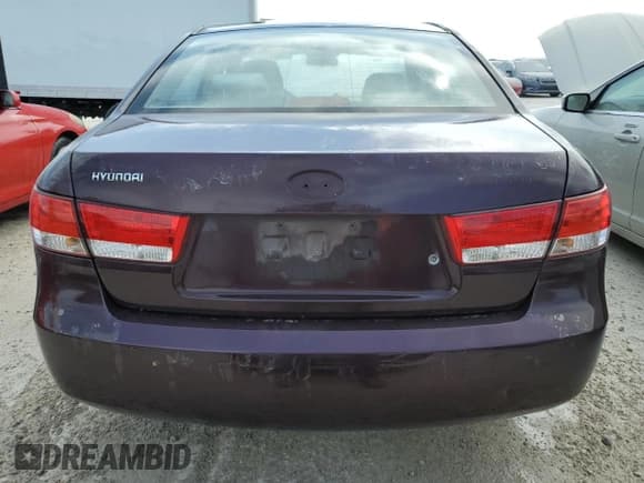 ✅ 2006 Hyundai Sonata GLS • VIN: KMHEU46C26A143064 • Лот: 75920084. Опубликован ранее на Copart с пробегом 215 420 миль. Бесплатный доступ к архиву аукционных продаж из США и подробный отчёт об истории автомобиля на DreamBid. Изображение 6.