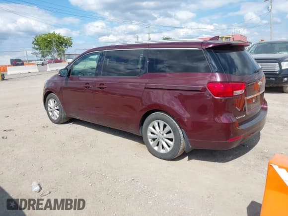 ✅ 2018 Kia Sedona SX • VIN: KNDMC5C16J6386447 • Лот: 43058937. Опубликован ранее на IAAI с пробегом 121 851 миль. Бесплатный доступ к архиву аукционных продаж из США и подробный отчёт об истории автомобиля на DreamBid. Изображение 3.
