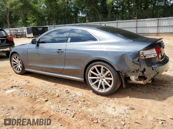 ✅ 2013 Audi RS 5 • VIN: WUAC6AFR1DA902733 • Lot: 68213465. Listed on Copart with 33,989 mi. Free auction sales archive from the USA and detailed vehicle history report at DreamBid. Image 2.