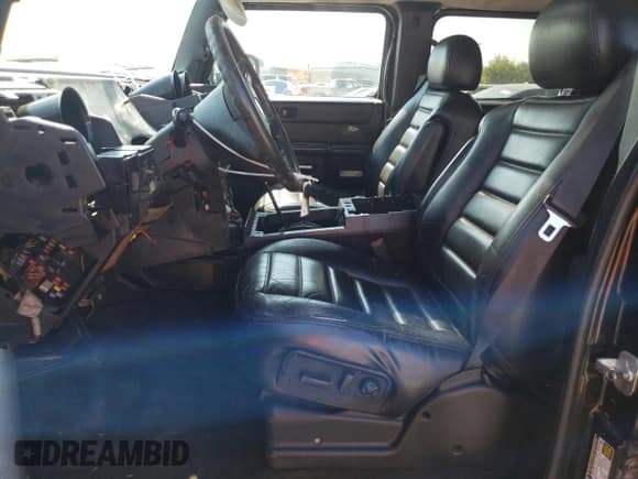 ✅ 2005 Hummer H2 SUT • VIN: 5GRGN22U15H101289 • Lot: 68708135. Wystawiony na Copart z przebiegiem Nie podano. Bezpłatny archiwum sprzedaży aukcyjnych z USA i szczegółowy raport historii pojazdu na DreamBid. Zdjęcie 7.