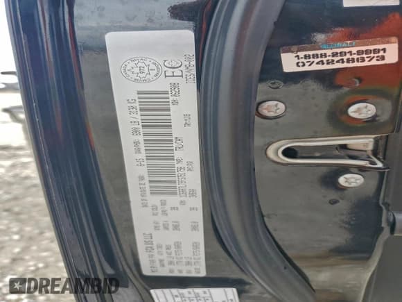 ✅ 2015 Ram 1500 Outdoorsman • VIN: 1C6RR7LT9FS751758 • Lot: 95212245. Listed on Copart with 136,817 mi. Free auction sales archive from the USA and detailed vehicle history report at DreamBid. Image 13.