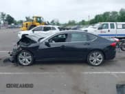 ✅ 2021 Acura TLX Technology • VIN: 19UUB5F4XMA014296 • Lot: 42688273. Listed on IAAI with Not provided. Free auction sales archive from the USA and detailed vehicle history report at DreamBid. Image 14.