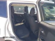 ✅ 2017 Jeep Renegade Latitude • VIN: ZACCJABB2HPE46011 • Лот: 43078425. Опубликован ранее на IAAI с пробегом 101 485 миль. Бесплатный доступ к архиву аукционных продаж из США и подробный отчёт об истории автомобиля на DreamBid. Изображение 8.