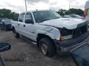 ✅ 2005 Chevrolet Silverado 2500HD LT • VIN: 1GCHK23255F837613 • Lot: 40803737. Wystawiony na IAAI z przebiegiem 166 626 mil. Bezpłatny archiwum sprzedaży aukcyjnych z USA i szczegółowy raport historii pojazdu na DreamBid. Zdjęcie 13.
