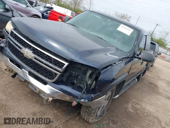 ✅ 2007 Chevrolet Silverado 1500 Work Truck • VIN: 1GCEK19Z37E174715 • Lot: 41946242. Listed on IAAI with 271,089 mi. Free auction sales archive from the USA and detailed vehicle history report at DreamBid. Image 18.