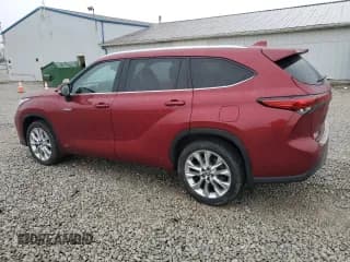 ✅ 2020 Toyota Highlander Hybrid Limited • VIN: 5TDDBRCH7LS006199 • Lot: 93274785. Listed on Copart with 93,756 mi. Free auction sales archive from the USA and detailed vehicle history report at DreamBid. Image 2.