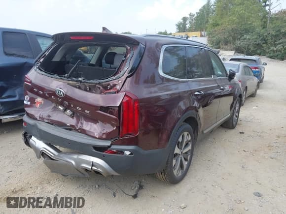 ✅ 2020 Kia Telluride S • VIN: 5XYP64HC6LG069082 • Lot: 43245583. Listed on IAAI with 184,618 mi. Free auction sales archive from the USA and detailed vehicle history report at DreamBid. Image 4.