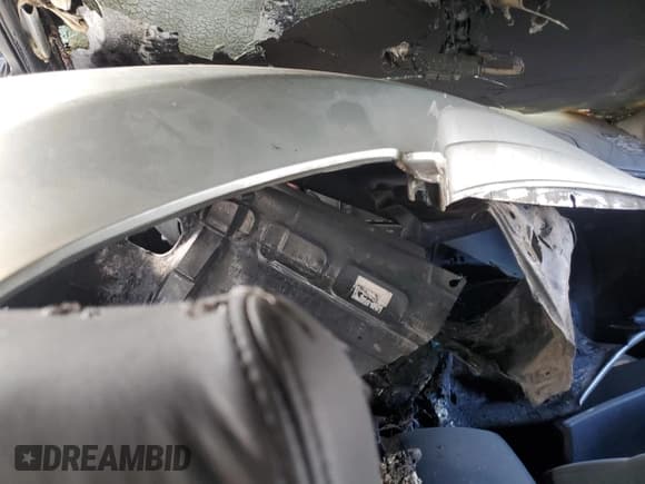 ✅ 2002 Lexus ES 300 • VIN: JTHBF30G120065799 • Lot: 90501205. Listed on Copart with Not provided. Free auction sales archive from the USA and detailed vehicle history report at DreamBid. Image 8.