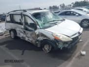 ✅ 2007 Toyota Sienna XLE • VIN: 5TDZK22C37S076288 • Lot: 43669479. Wystawiony na IAAI z przebiegiem Nie podano. Bezpłatny archiwum sprzedaży aukcyjnych z USA i szczegółowy raport historii pojazdu na DreamBid. Zdjęcie 1.