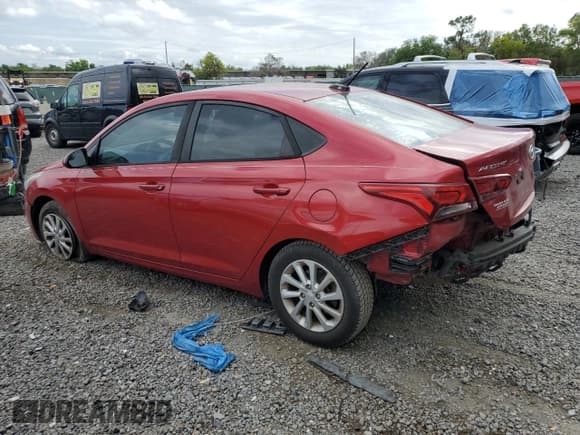 ✅ 2018 Hyundai Accent SE • VIN: 3KPC24A33JE021747 • Лот: 50028585. Опубликован ранее на Copart с пробегом 100 998 миль. Бесплатный доступ к архиву аукционных продаж из США и подробный отчёт об истории автомобиля на DreamBid. Изображение 2.