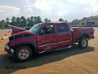 2004 Chevrolet Silverado 2500 LS с VIN 1GCGC23U04F175559, выставлен на аукционе Copart как лот 81065895 с пробегом Не указан миль и Списание • Salvage title. История ставок и продаж доступна на DreamBid. Изображение 1.