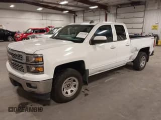 ✅ 2015 Chevrolet Silverado 1500 LT • VIN: 1GCVKREC8FZ159568 • Lot: 43505288. Wystawiony na IAAI z przebiegiem 192 373 mil. Bezpłatny archiwum sprzedaży aukcyjnych z USA i szczegółowy raport historii pojazdu na DreamBid. Zdjęcie 2.