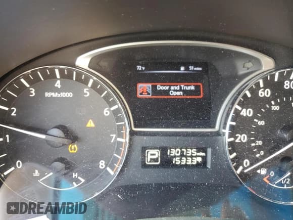 ✅ 2015 Nissan Altima 2.5 • VIN: 1N4AL3AP1FC459799 • Лот: 81291975. Опубликован ранее на Copart с пробегом 130 735 миль. Бесплатный доступ к архиву аукционных продаж из США и подробный отчёт об истории автомобиля на DreamBid. Изображение 9.