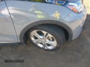 ✅ 2019 Chevrolet Bolt EV LT • VIN: 1G1FY6S01K4101703 • Lot: 40755775. Wystawiony na IAAI z przebiegiem 73 808 mil. Bezpłatny archiwum sprzedaży aukcyjnych z USA i szczegółowy raport historii pojazdu na DreamBid. Zdjęcie 18.