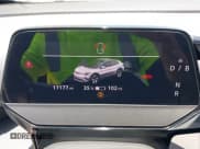 ✅ 2023 Volkswagen ID.4 Pro S • VIN: 1V2GNPE80PC006590 • Lot: 42178241. Wystawiony na IAAI z przebiegiem 17 177 mil. Bezpłatny archiwum sprzedaży aukcyjnych z USA i szczegółowy raport historii pojazdu na DreamBid. Zdjęcie 7.