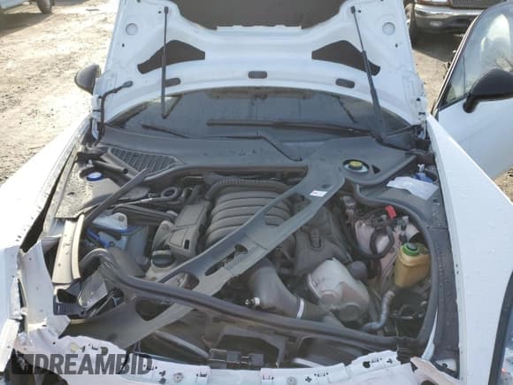 ✅ 2016 Porsche Panamera 4 • VIN: WP0AA2A79GL005814 • Lot: 37342643. Listed on Copart with 86,848 mi. Free auction sales archive from the USA and detailed vehicle history report at DreamBid. Image 11.