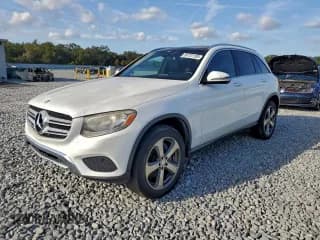 ✅ 2017 Mercedes-Benz GLC 300 • VIN: WDC0G4JB6HF170255 • Лот: 95131105. Опубликован ранее на Copart с пробегом 71 147 миль. Бесплатный доступ к архиву аукционных продаж из США и подробный отчёт об истории автомобиля на DreamBid. Изображение 1.