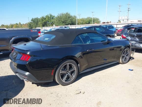 2024 Ford Mustang EcoBoost Premium с VIN 1FAGP8UH7R5136527, выставлен на аукционе IAAI как лот 43594280 с пробегом 37 086 миль миль и . История ставок и продаж доступна на DreamBid. Изображение 4.