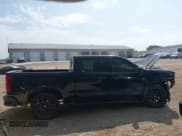 ✅ 2024 Chevrolet Silverado 1500 High Country • VIN: 1GCUDJED2RZ371886 • Lot: 43188276. Listed on IAAI with 11,420 mi. Free auction sales archive from the USA and detailed vehicle history report at DreamBid. Image 13.