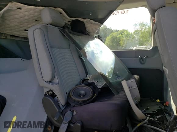 ✅ 2018 Ford Transit XL • VIN: 1FBZX2CGXJKA08902 • Lot: 64717945. Listed on Copart with 327,537 mi. Free auction sales archive from the USA and detailed vehicle history report at DreamBid. Image 11.