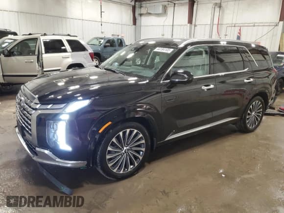 ✅ 2024 Hyundai Palisade Calligraphy • VIN: KM8R7DGE9RU804035 • Лот: 44184105. Опубликован ранее на Copart с пробегом 4 431 миль. Бесплатный доступ к архиву аукционных продаж из США и подробный отчёт об истории автомобиля на DreamBid. Изображение 1.