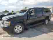 2010 Chevrolet Suburban LT z VIN 1GNUKJE39AR120047, wystawiony jako Copart lot #67310985 z przebiegiem 179 985 mil mil oraz Nie do naprawy • Non repairable. Historia ofert i sprzedaży dostępna na DreamBid. Obrazek 1.