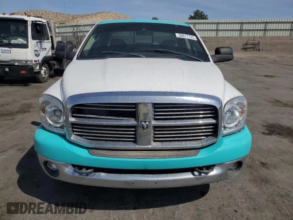✅ 2008 Dodge 2500 ST • VIN: 3D7KR28A88G210883 • Лот: 50617725. Опубликован ранее на Copart с пробегом 295 806 миль. Бесплатный доступ к архиву аукционных продаж из США и подробный отчёт об истории автомобиля на DreamBid. Изображение 5.