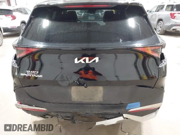 ✅ 2023 Kia Sportage EX • VIN: 5XYK33AF2PG026981 • Lot: 43583742. Listed on IAAI with 32,181 mi. Free auction sales archive from the USA and detailed vehicle history report at DreamBid. Image 17.