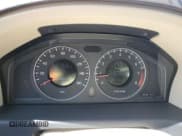 ✅ 2008 Volvo V70 • VIN: YV1BW982281036449 • Lot: 49309305. Listed on Copart with 173,111 mi. Free auction sales archive from the USA and detailed vehicle history report at DreamBid. Image 9.