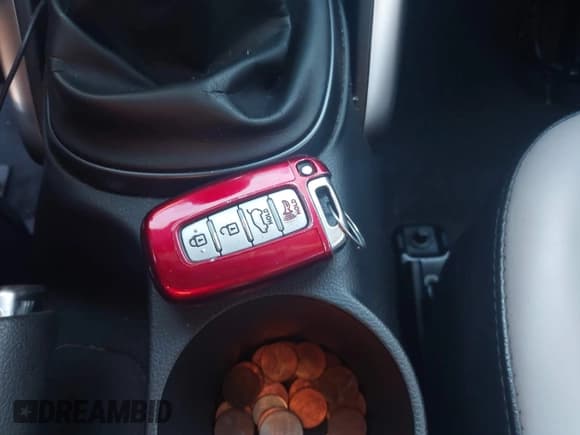 ✅ 2013 Hyundai Veloster Turbo • VIN: KMHTC6AE1DU174106 • Lot: 43497748. Listed on IAAI with 117,365 mi. Free auction sales archive from the USA and detailed vehicle history report at DreamBid. Image 11.