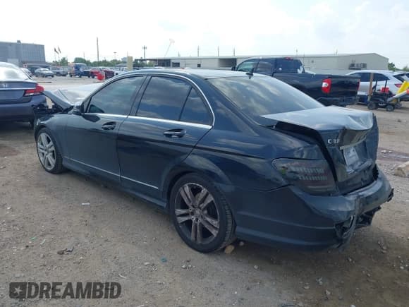 ✅ 2009 Mercedes-Benz C 300 Sport • VIN: WDDGF54X79R064584 • Лот: 43522224. Опубликован ранее на IAAI с пробегом 159 448 миль. Бесплатный доступ к архиву аукционных продаж из США и подробный отчёт об истории автомобиля на DreamBid. Изображение 3.