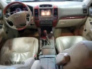 ✅ 2008 Lexus GX 470 • VIN: JTJBT20X780161527 • Lot: 89525865. Wystawiony na Copart z przebiegiem 303 762 mil. Bezpłatny archiwum sprzedaży aukcyjnych z USA i szczegółowy raport historii pojazdu na DreamBid. Zdjęcie 8.