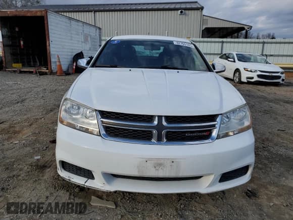 ✅ 2014 Dodge Avenger SE • VIN: 1C3CDZAB2EN160823 • Lot: 42765185. Wystawiony na Copart z przebiegiem 213 779 mil. Bezpłatny archiwum sprzedaży aukcyjnych z USA i szczegółowy raport historii pojazdu na DreamBid. Zdjęcie 5.